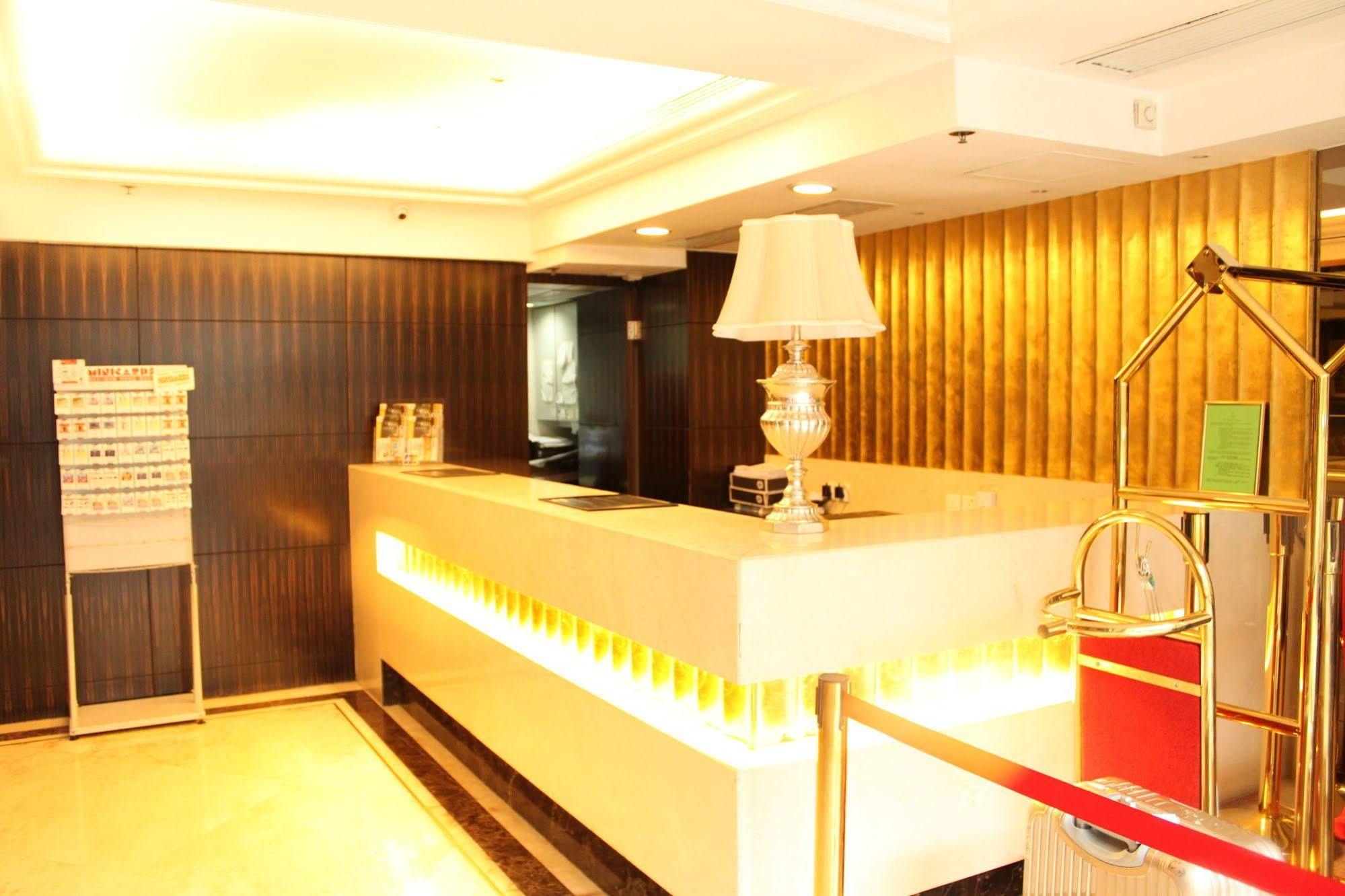 Oriental Lander Hotel Kowloon  Exterior foto